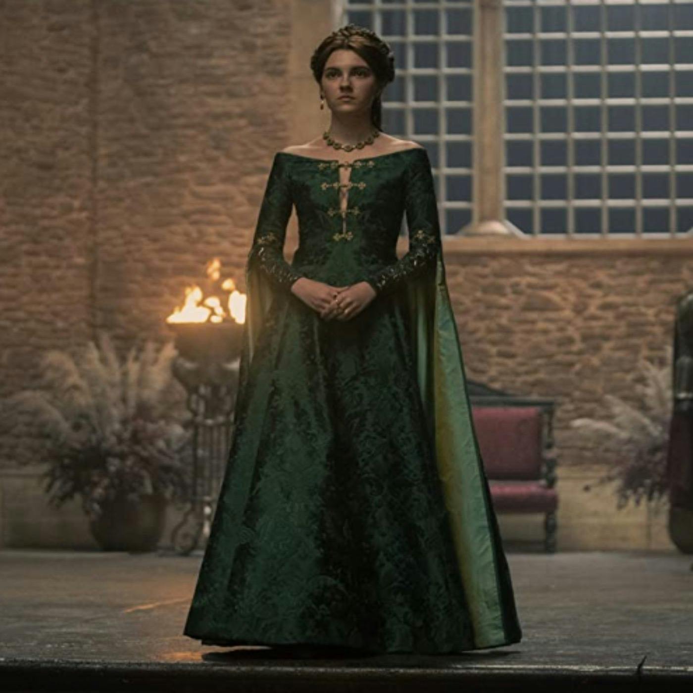 6: "We Light the Way" (S1E5) 6: "We Light the Way" (S1E5)