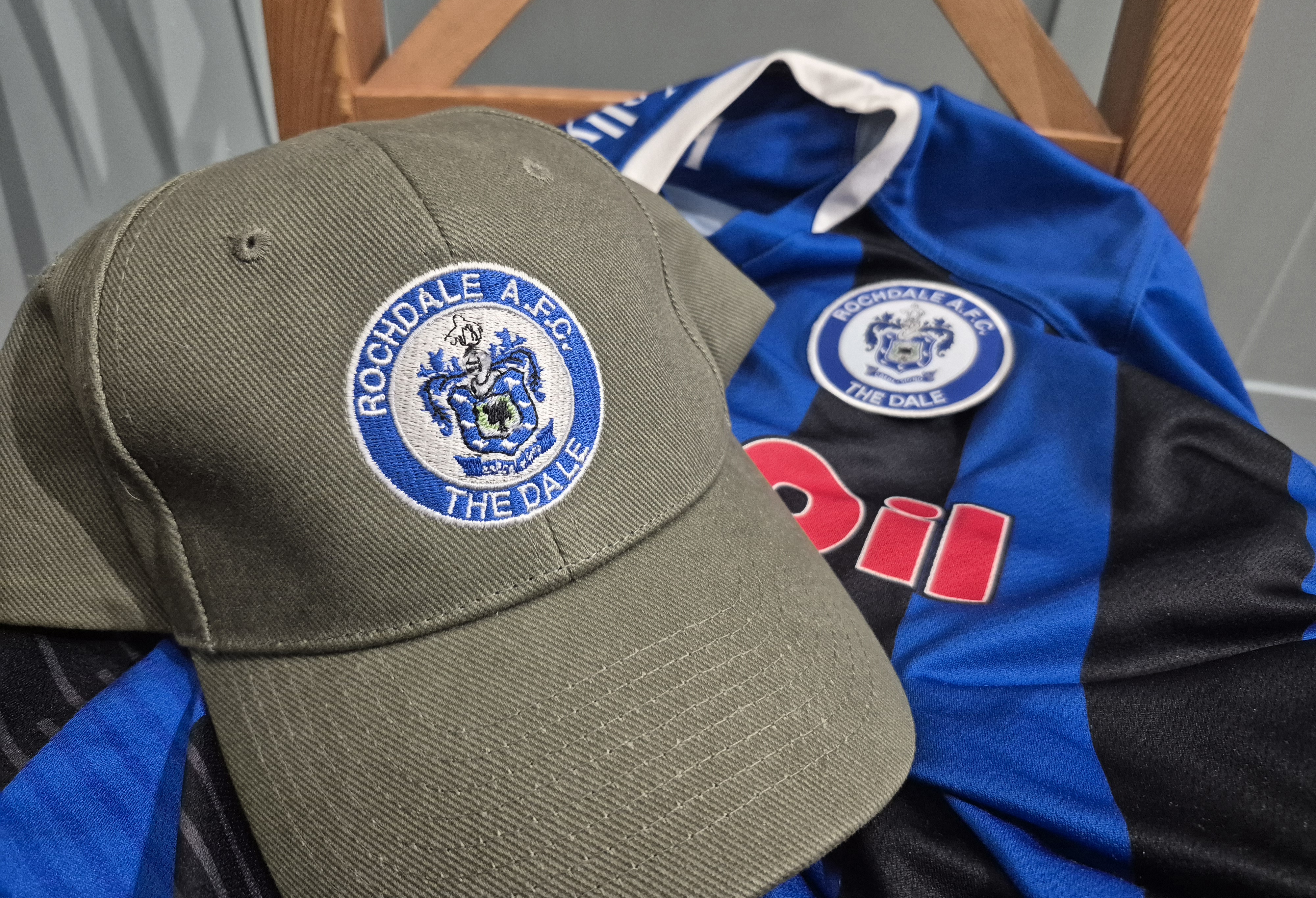 Greg's Guide: Rochdale the Brilliant Blues vs York's Rampant Reds for the title. episode artwork