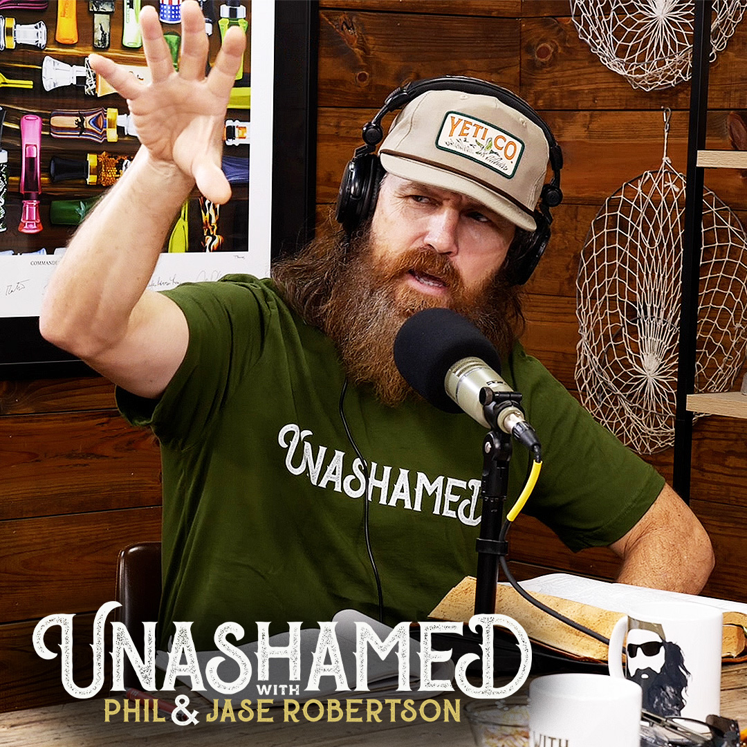 Ep 658 | Jase Has a Prankster or a Poltergeist & the Many Layers of God’s Light