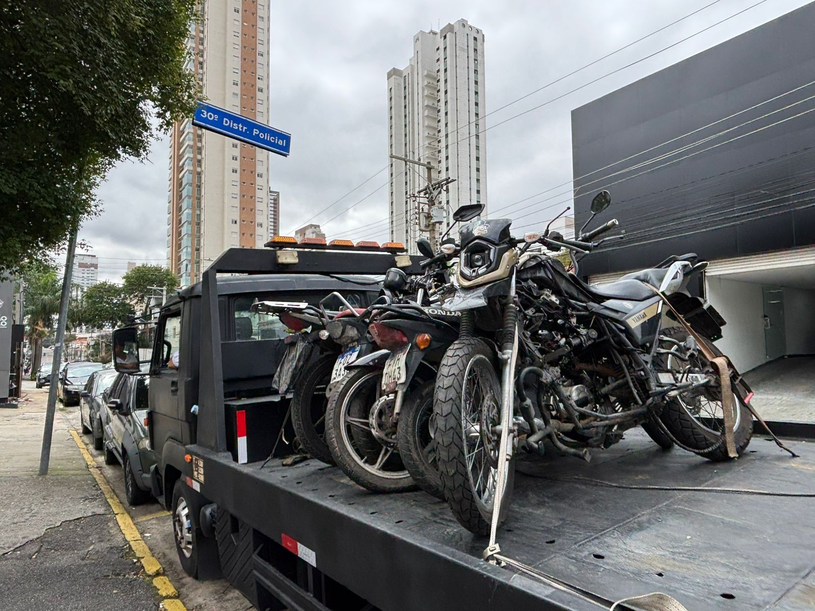 Polícia prende 22 suspeitos em operação contra roubos e receptação de motos em SP