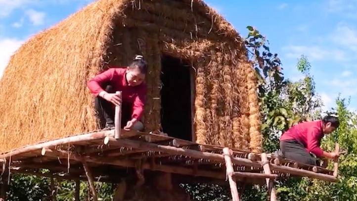 Primitive Building Meets Modern Strength—Straw House DIY episode artwork