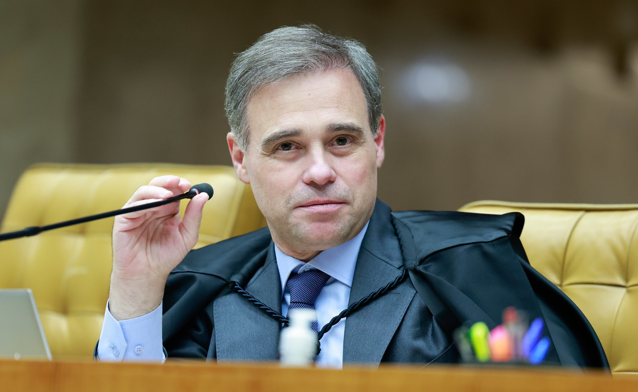 Mendonça nega ter cometido irregularidades na investigação sobre Moraes e Vorcaro episode artwork