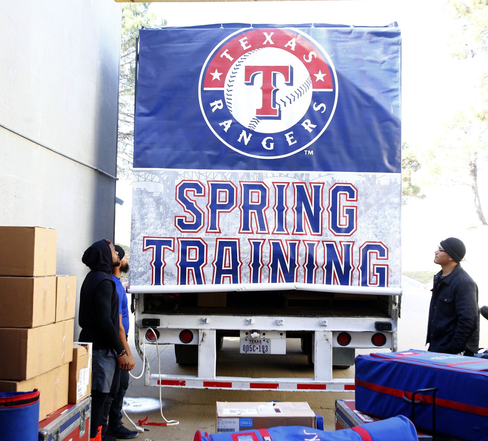 Spring Training chatter with new Rangers bench coach episode artwork