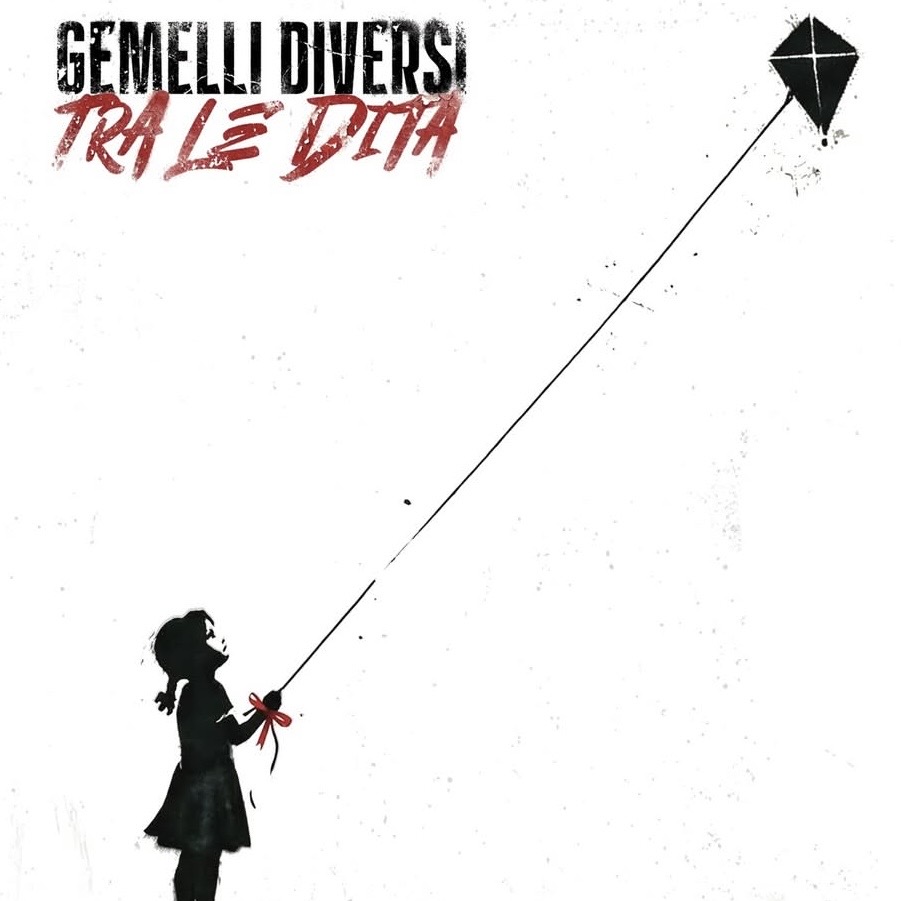 GEMELLI DIVERSI - TRA LE DITA