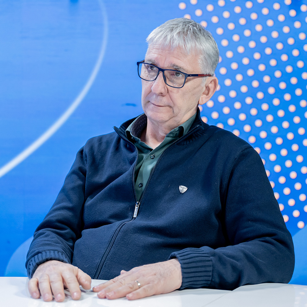 Az új KRESZ már engedi, hogy akár 140-nel is menjünk autópályán