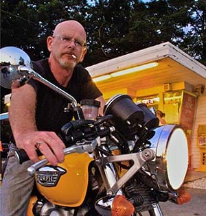 Episode 425 Featuring Seamus McGraw - Acclaimed American Journalist & Writer episode artwork