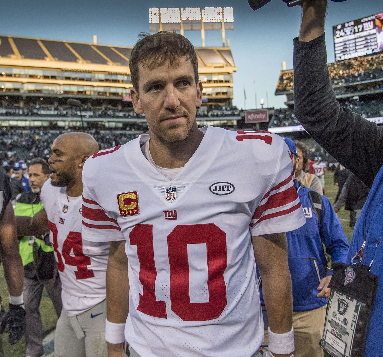 Did Eli Manning deserve to be benched? episode artwork