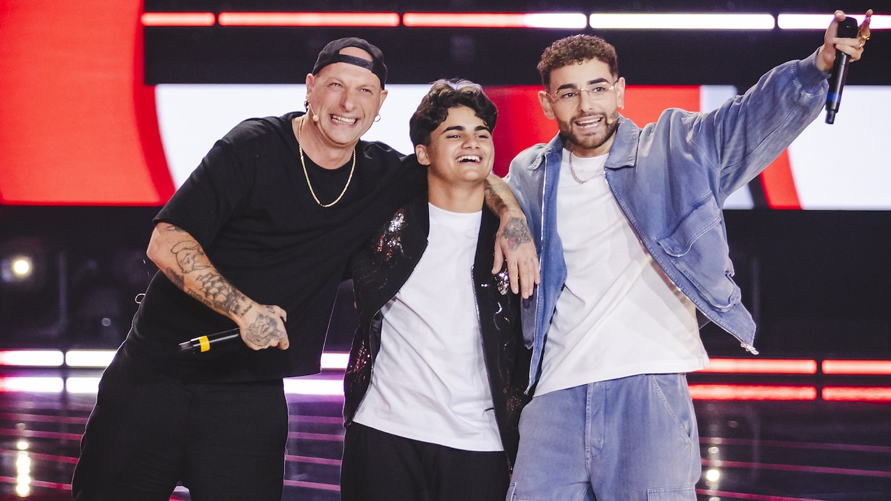 ANDREA - NU JUORNO BUONO + FREESTYLE CLEMENTINO & ROCCO HUNT (THE VOICE KIDS ITALY) BLIND AUDITIONS