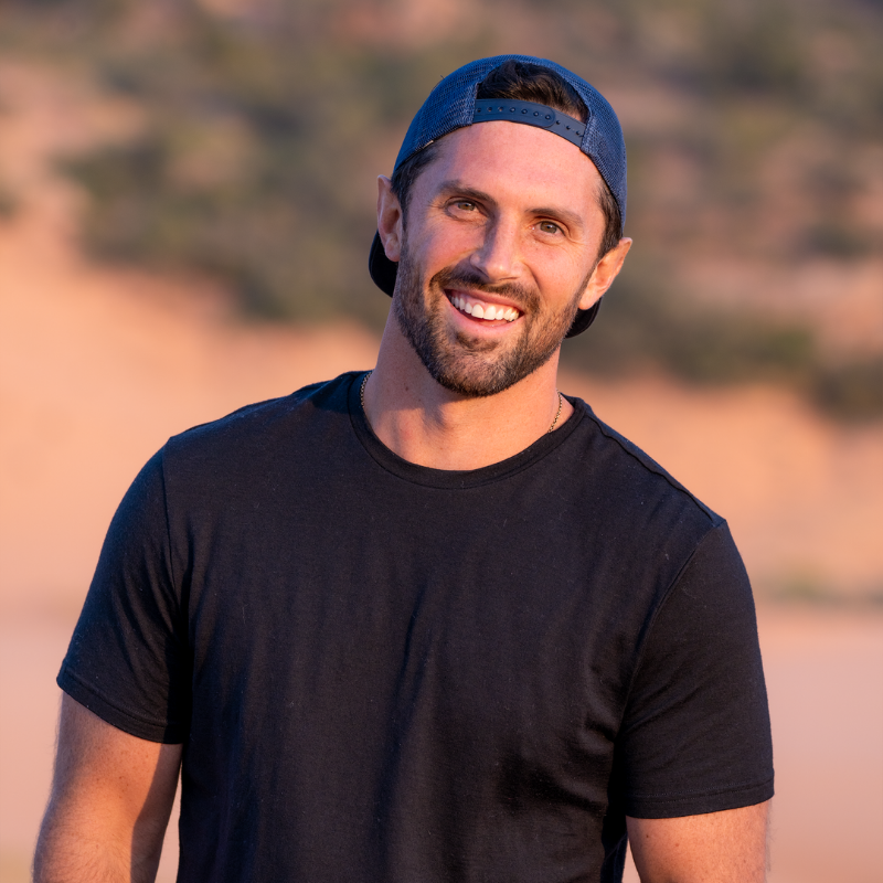 132: How to Travel Deeper and Transform from a Tourist to a Townie with Gareth Leonard