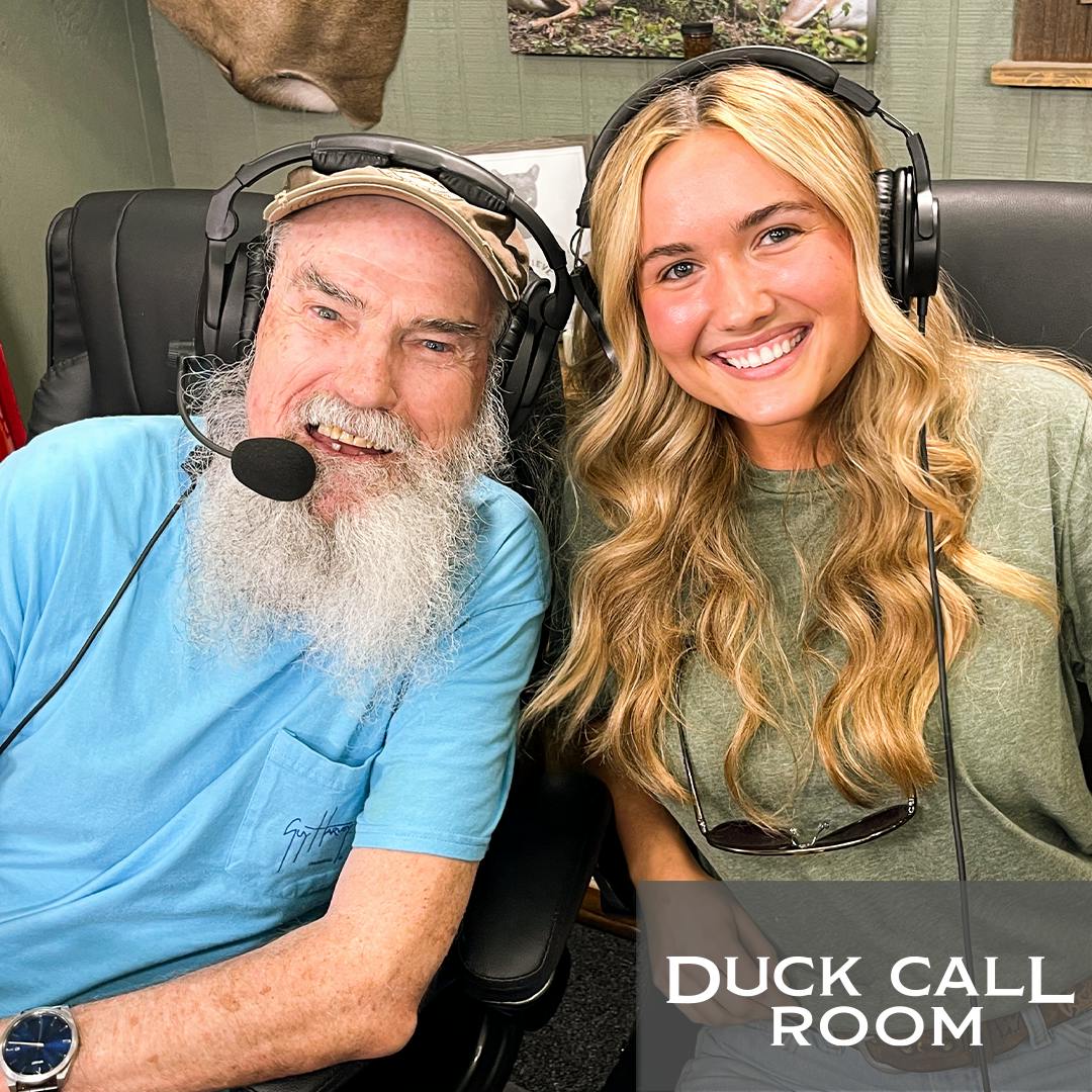 Uncle Si Fails the Miss Arkansas Teen USA Quiz Spectacularly