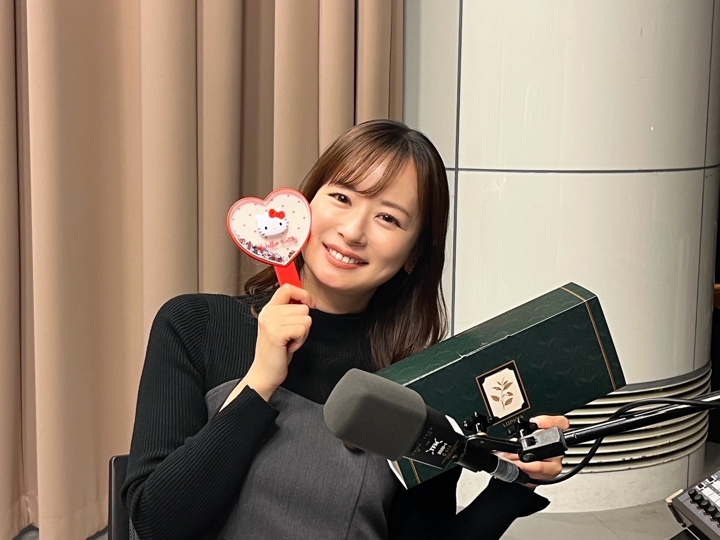 【窓cafeアフタートーク♪】バレンタインとシンガポール♪