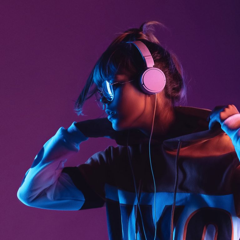 アメリカのZ世代は外国の音楽が好き？ K-POP、ラテンミュージック、J-POP…広がるグローバル・サウンドの背景に迫る episode artwork