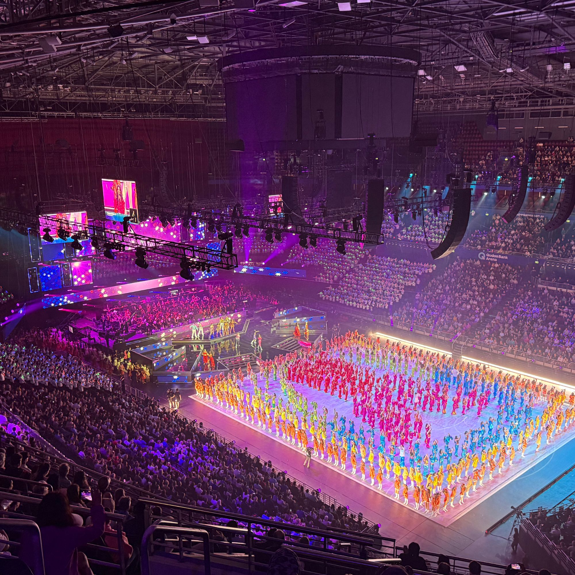 #662 PRIVATE - Banks, School Spectacular and Family Trees