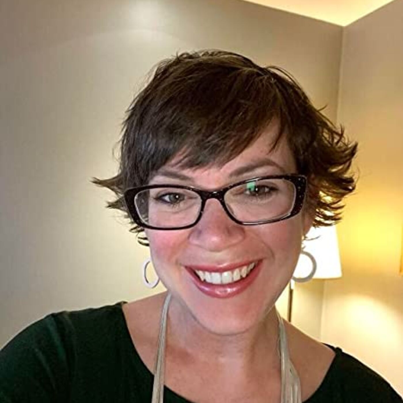 4: Guest Episode: Lyndsey Hookway – All About Baby Sleep! podcast artwork