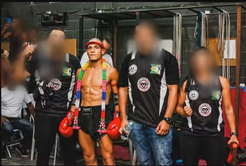 Polícia investiga se lutador de muay thai foi morto por engano em bar na Zona Norte do Rio episode artwork
