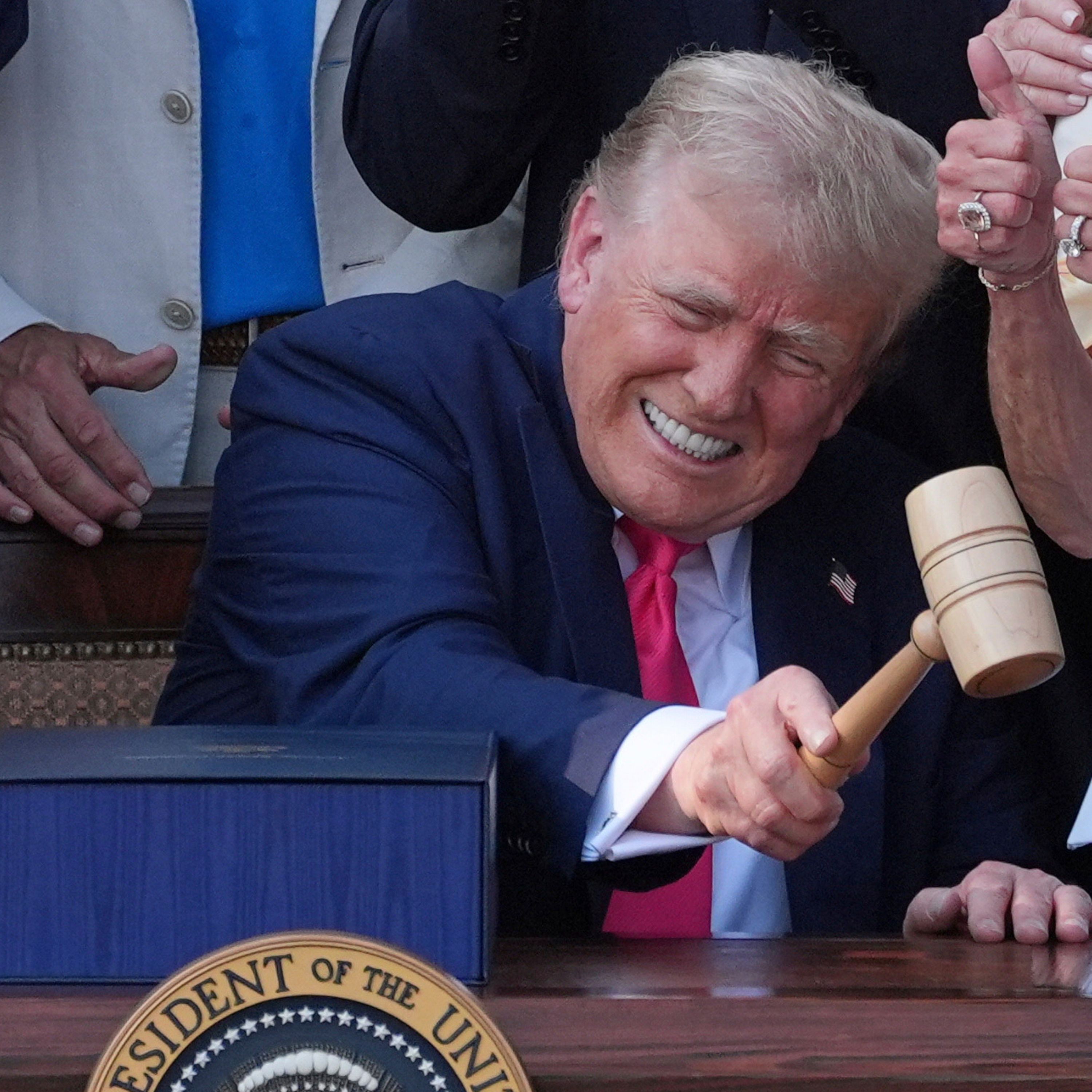 Poll Finds Voters Reject Trump Budget, Support Social Programs