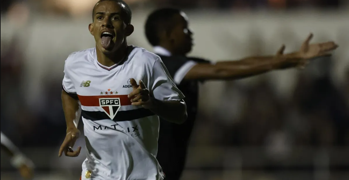 São Paulo vence o Botafogo e avança às semifinais da Copinha