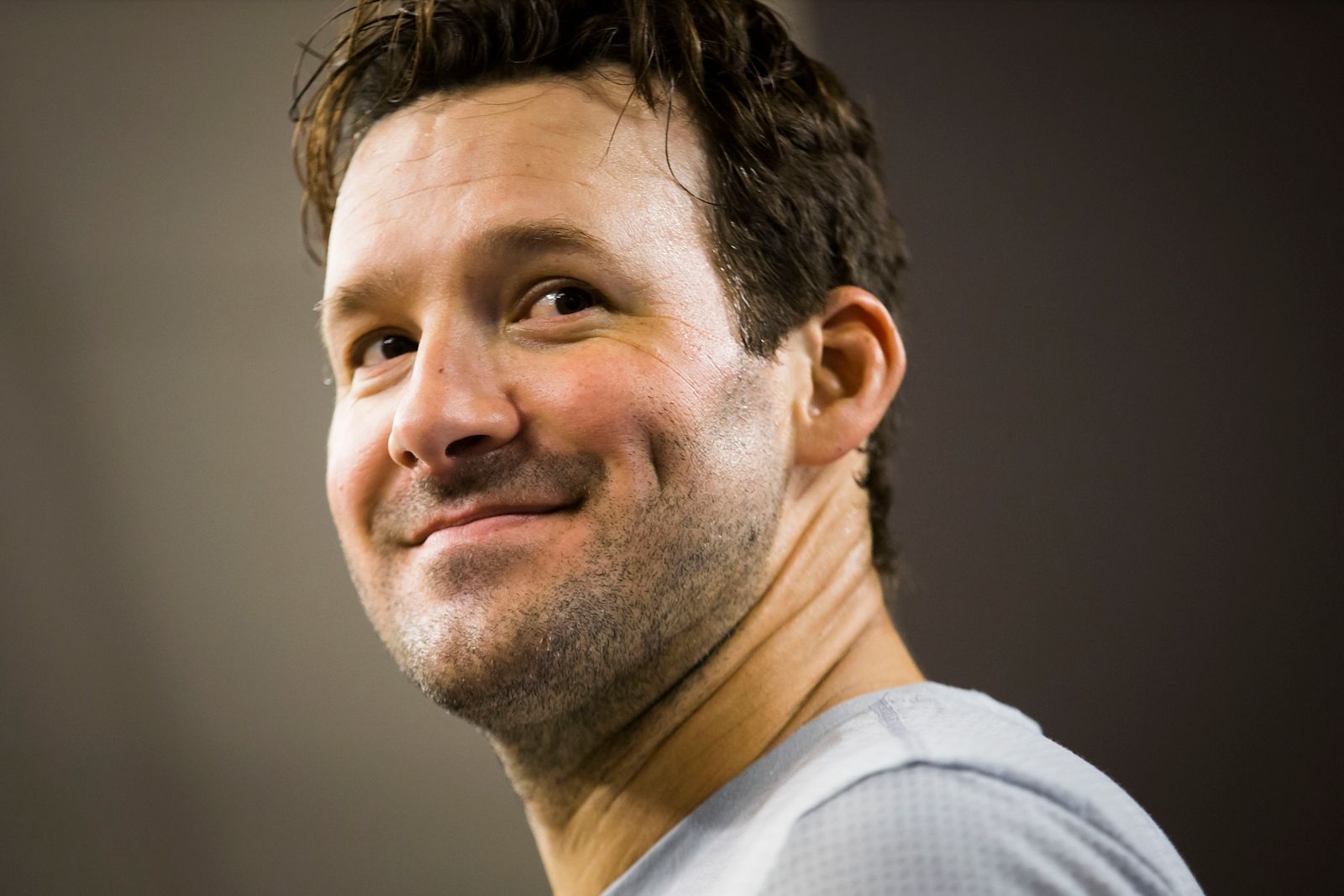 How we think Tony Romo will perform as a football analyst episode artwork