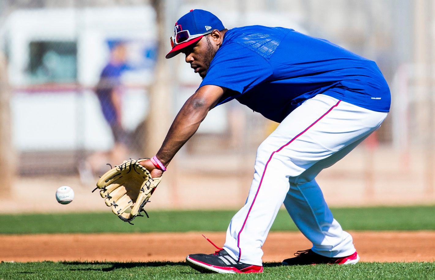 How should the Rangers use their last roster spot? episode artwork