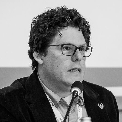 Ep. 94 Monty Waldin interviews Mike Madaio (Palate Press) | Discover Italian Regions: Emilia-Romagna