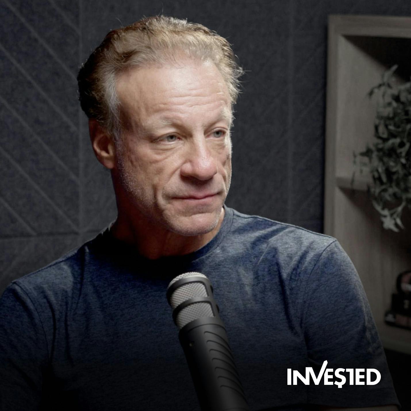 General Catalyst Co-Founder David Fialkow on Pitching VCs Through ‘Hot Buttons,’ Billion-Dollar Storytelling & Bringing Down a Cult General Catalyst Co-Founder David Fialkow on Pitching VCs Through ‘Hot Buttons,’ Billion-Dollar Storytelling & Bringing Down a Cult