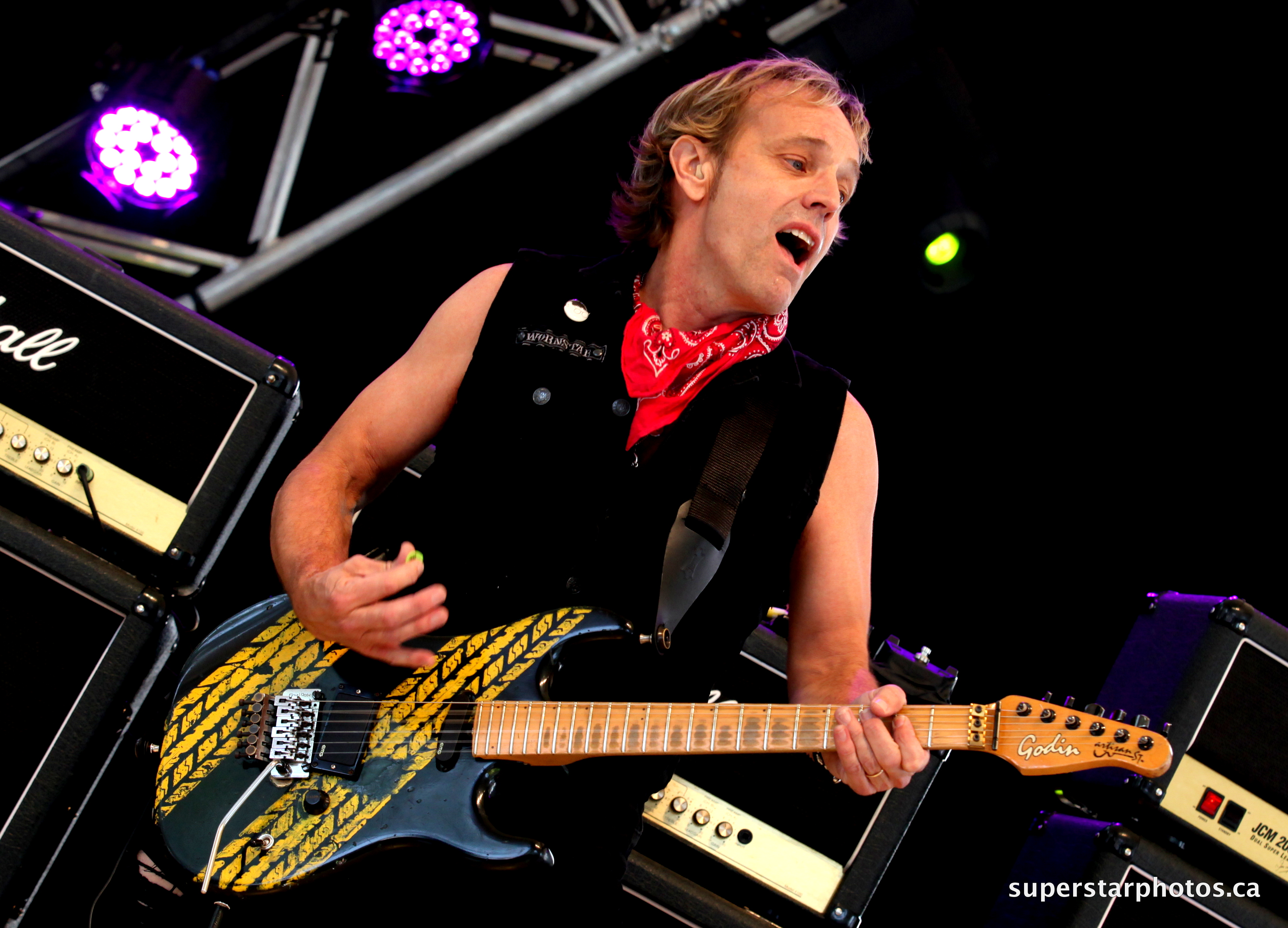 Derry Grehan, Honeymoon Suite