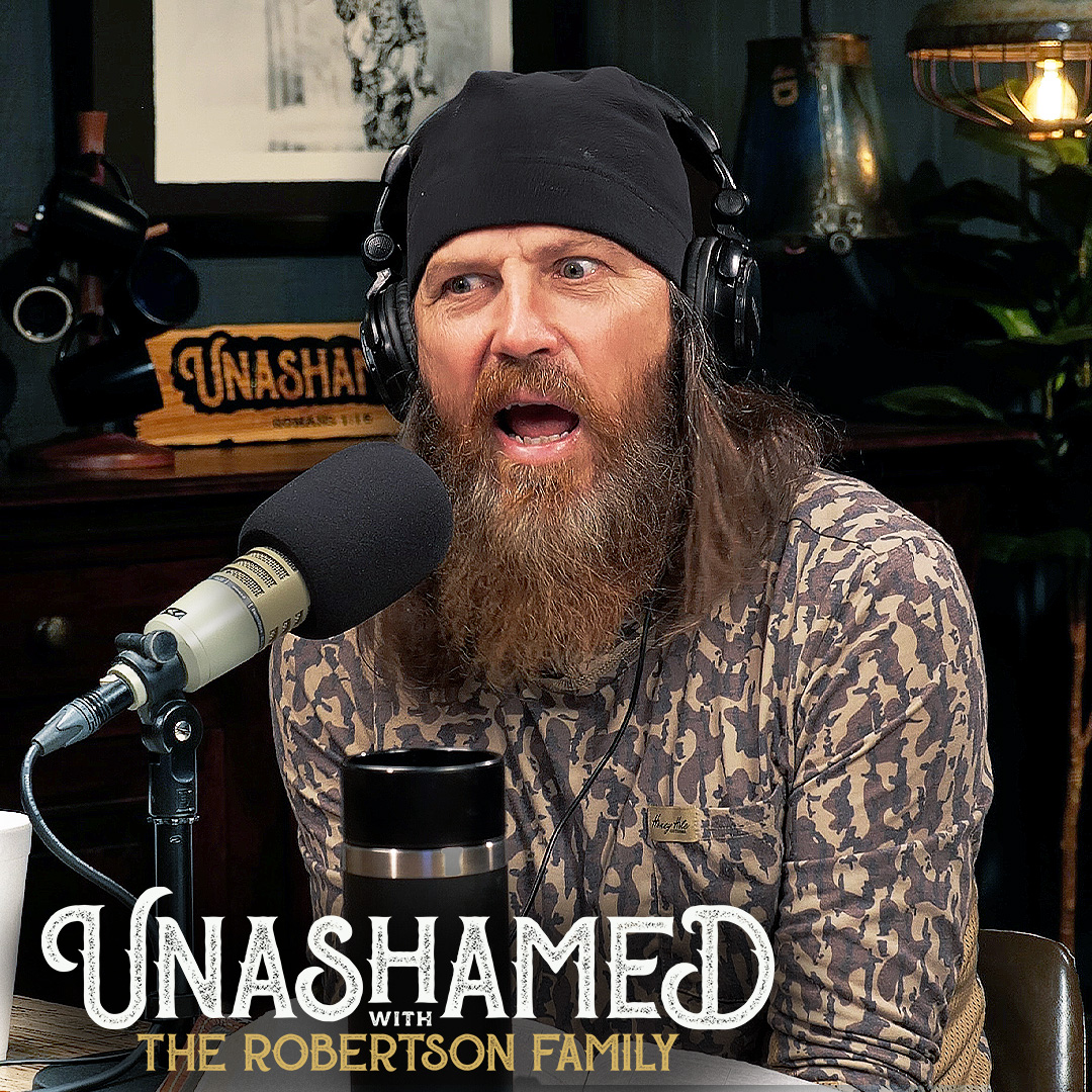 Ep 1032 | Jase Experiences a First at 55 Years Old & It Really Freaked His Son Out