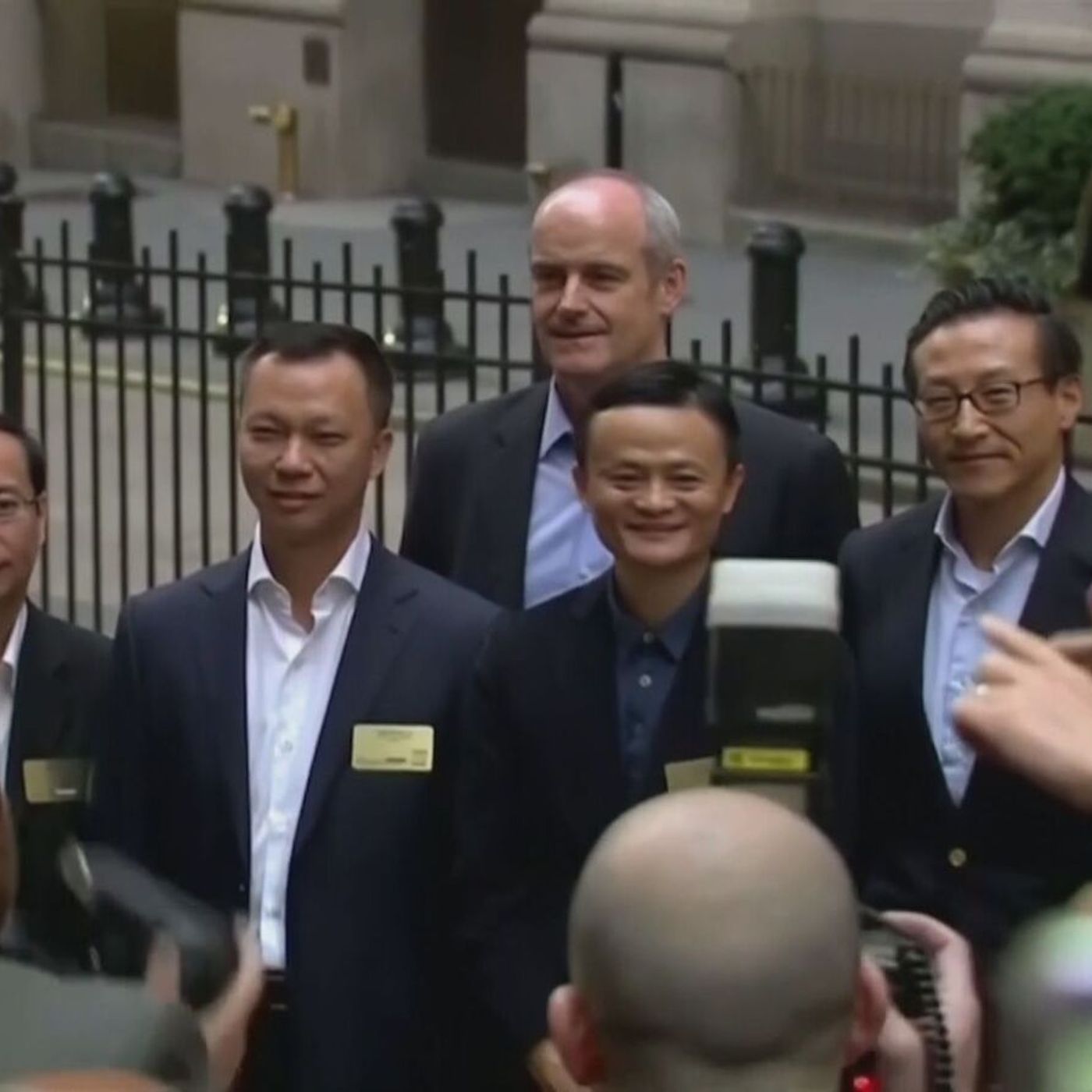 Niaga AWANI: China's Alibaba to break up empire into six units as Jack Ma returns home