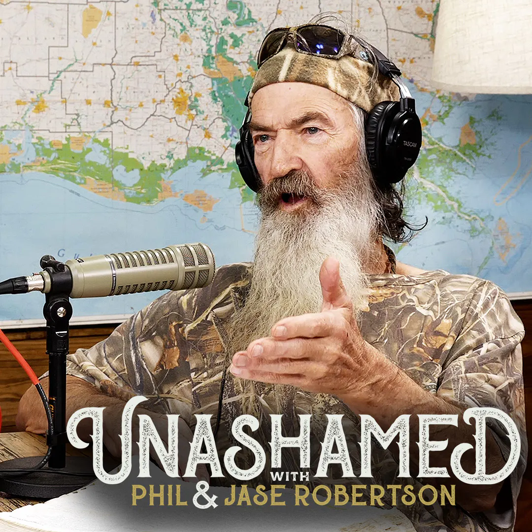 Ep 450 | Phil Is Hunting Rats & Jase Shares His Faith with a Young Man Ep 450 | Phil Is Hunting Rats & Jase Shares His Faith with a Young Man