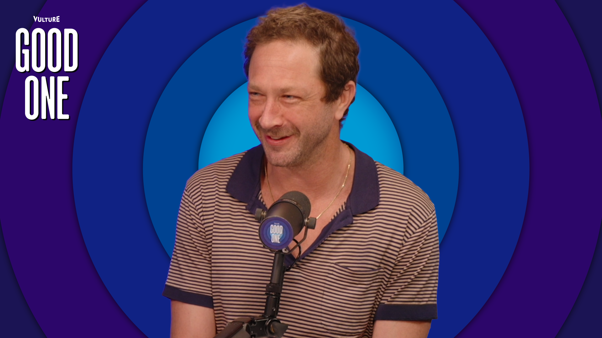 Ebon Moss-Bachrach Talks Broadway, 'The Bear', 'Girls', and 'Fantastic Four'
