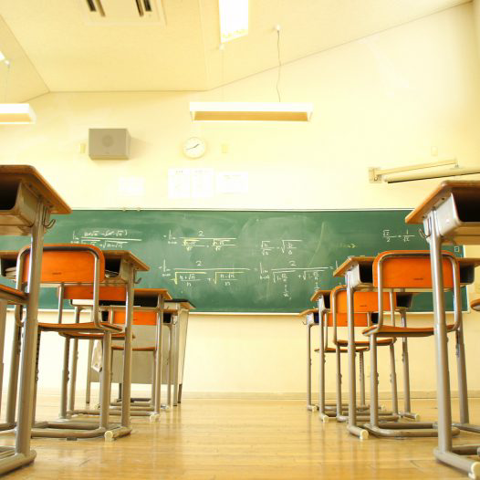 アメリカＺ世代の疑問「日本は校則で女子高生を厳しく縛るのに、“女子高生”を性的に描くコンテンツが多いのはなぜ？」 episode artwork