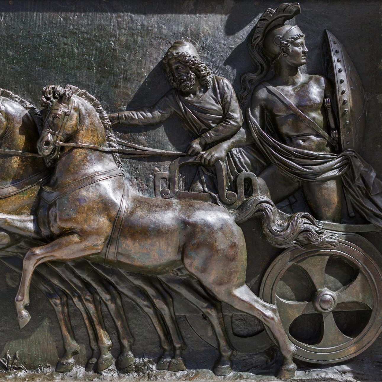 Iliade Libro XII: l' assalto troiano al muro greco