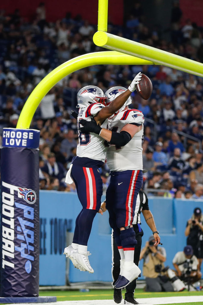 Bedard talks Patriots-Titans, roster sports and end of preseason with The SportsHub