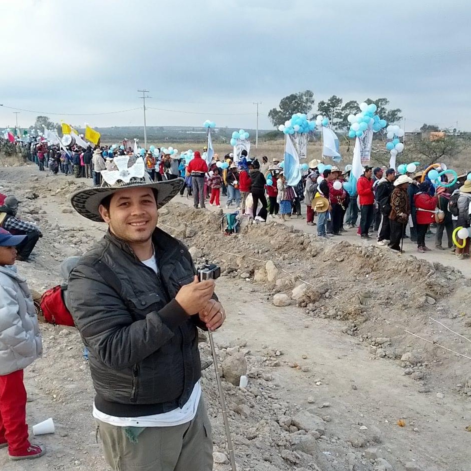 Mexican pilgrim Jose Martinez takes us on the world's great pilgrimages episode artwork