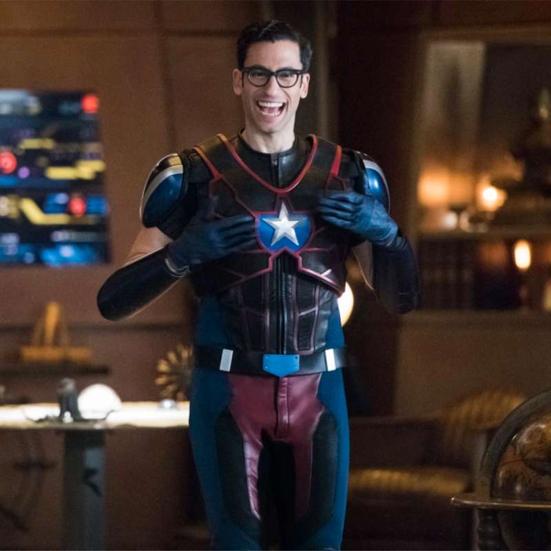 E530 Geekscape 530: Legends of Tomorrow's Adam Tsekhman Cracks Us Up! episode artwork