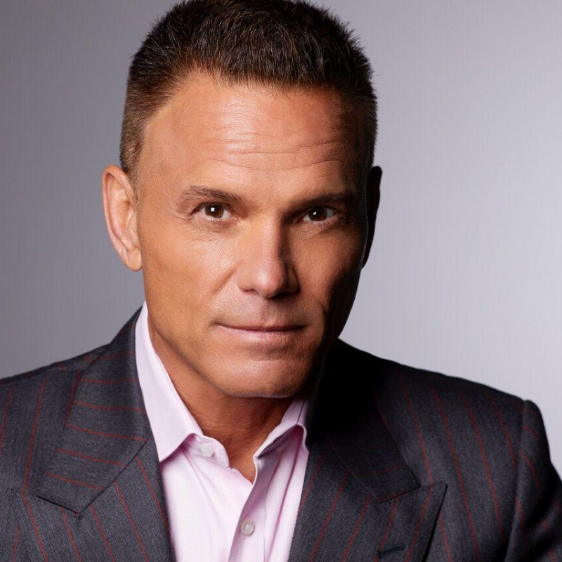 98: Shark Tank's Kevin Harrington on Building Companies to $100 Million, Thriving During a Crisis, and Winning a Wrestling Tournament on Richard Branson's Private Island
