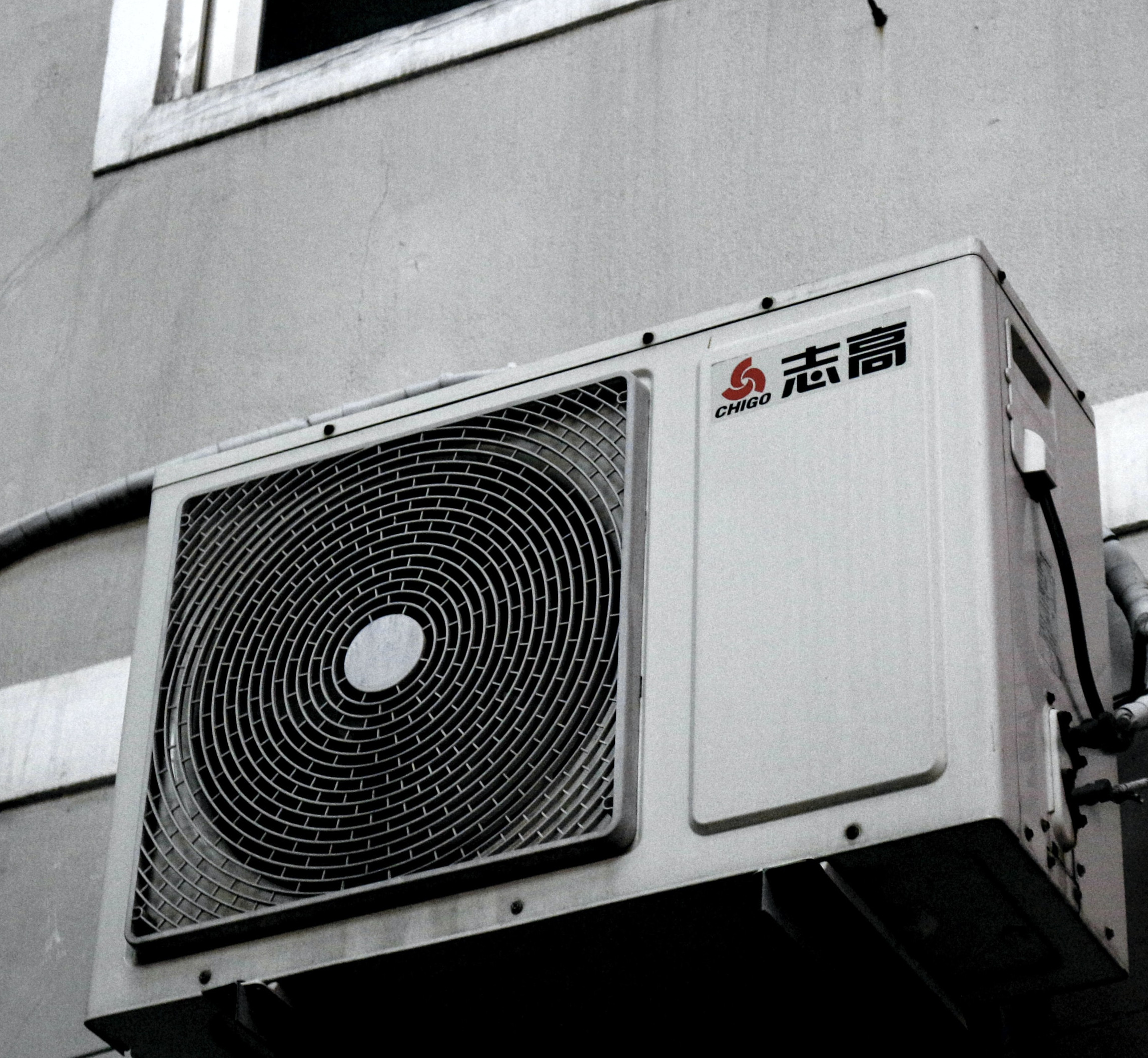 Air Conditioner Compressor: 3-Hour Tranquil AC Sounds for Blissful Sleepiness