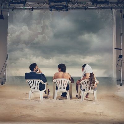 STO BENE AL MARE - MARCO MENGONI, RKOMI, SAYF episode artwork