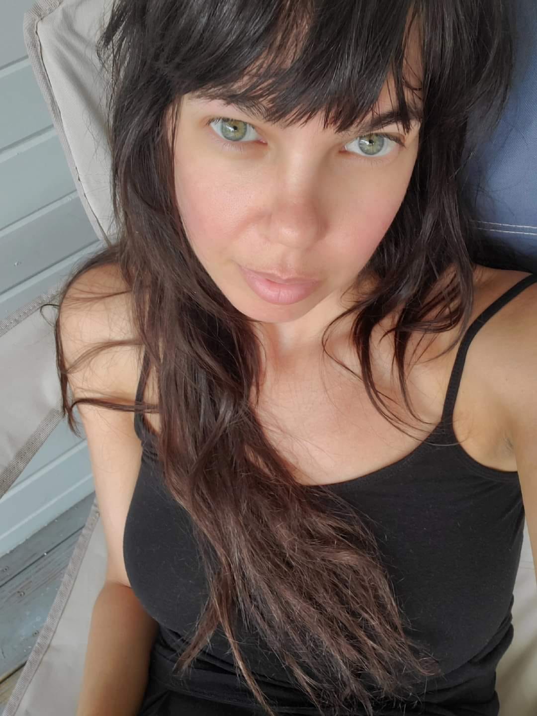 Episode 434 Featuring LittleStarRun - Artist, Songwriter, Musician, Actress and Our Resident Storyteller episode artwork