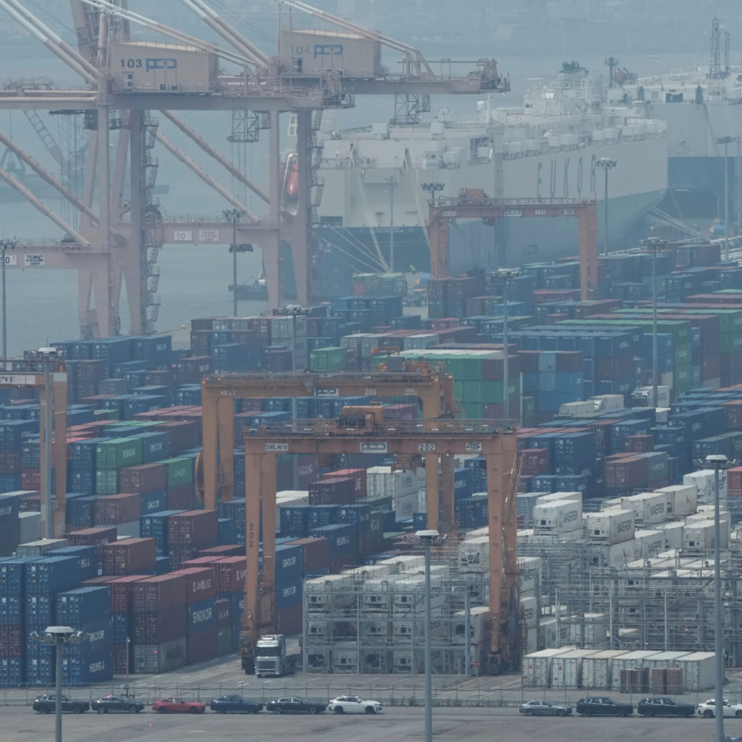 Tariff Pause or Trade Strategy? Trump Delays Reciprocal Duties