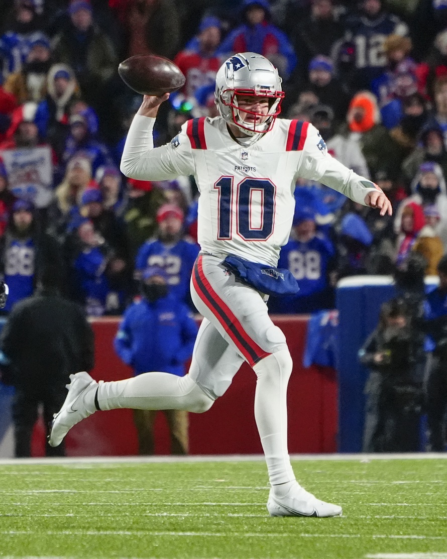 Bedard on Patirots' close loss to Bills with 98.5 The SportsHub 12.22.24