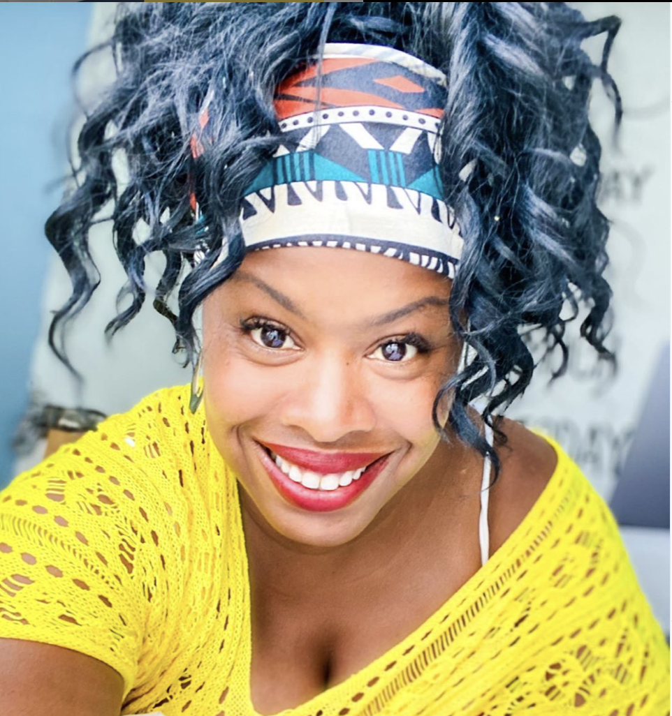 93: Long-Term World Travel with Kids and Building the "Wandering Moms" Community with Libryia Jones