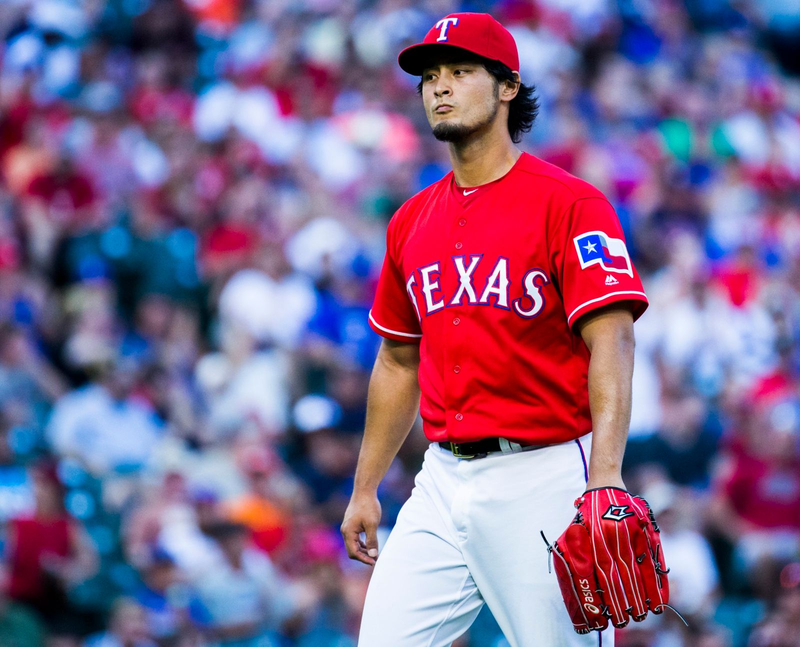 Yu Darvish heads to Dallas for MRI after shoulder tightness; other bullpen talk episode artwork