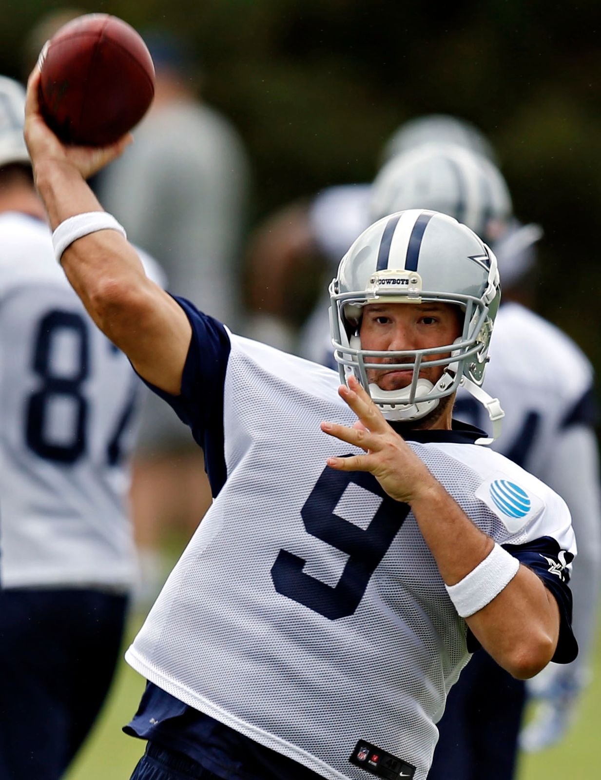 David Moore: How's Tony Romo look in OTAs, Where is Rolando McClain? episode artwork