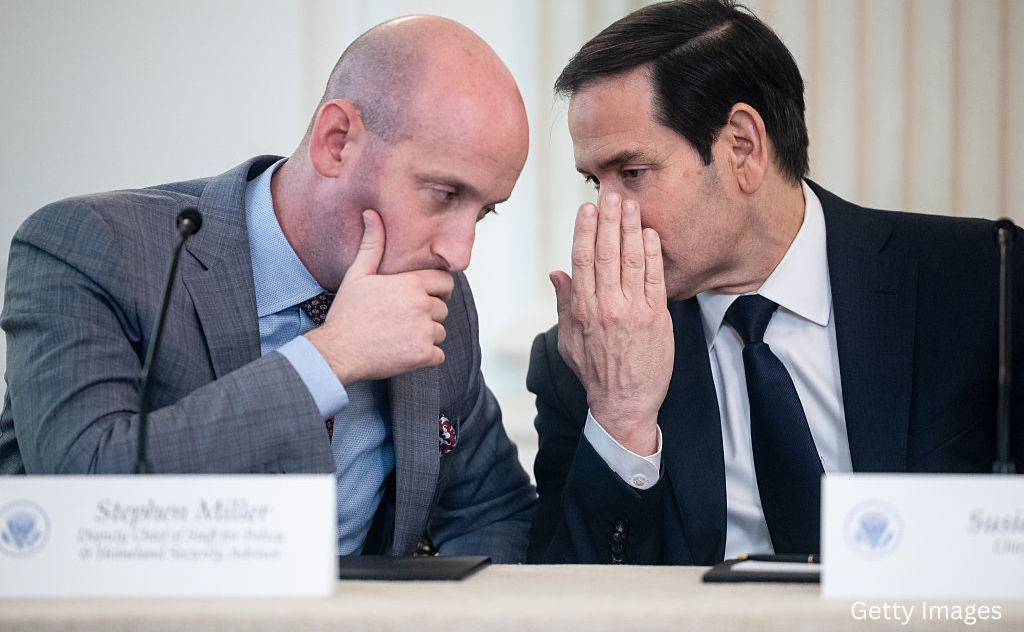 Are We Sleep Walking Into a War With Venezuela? (with Jake Sullivan and Jon Finer)