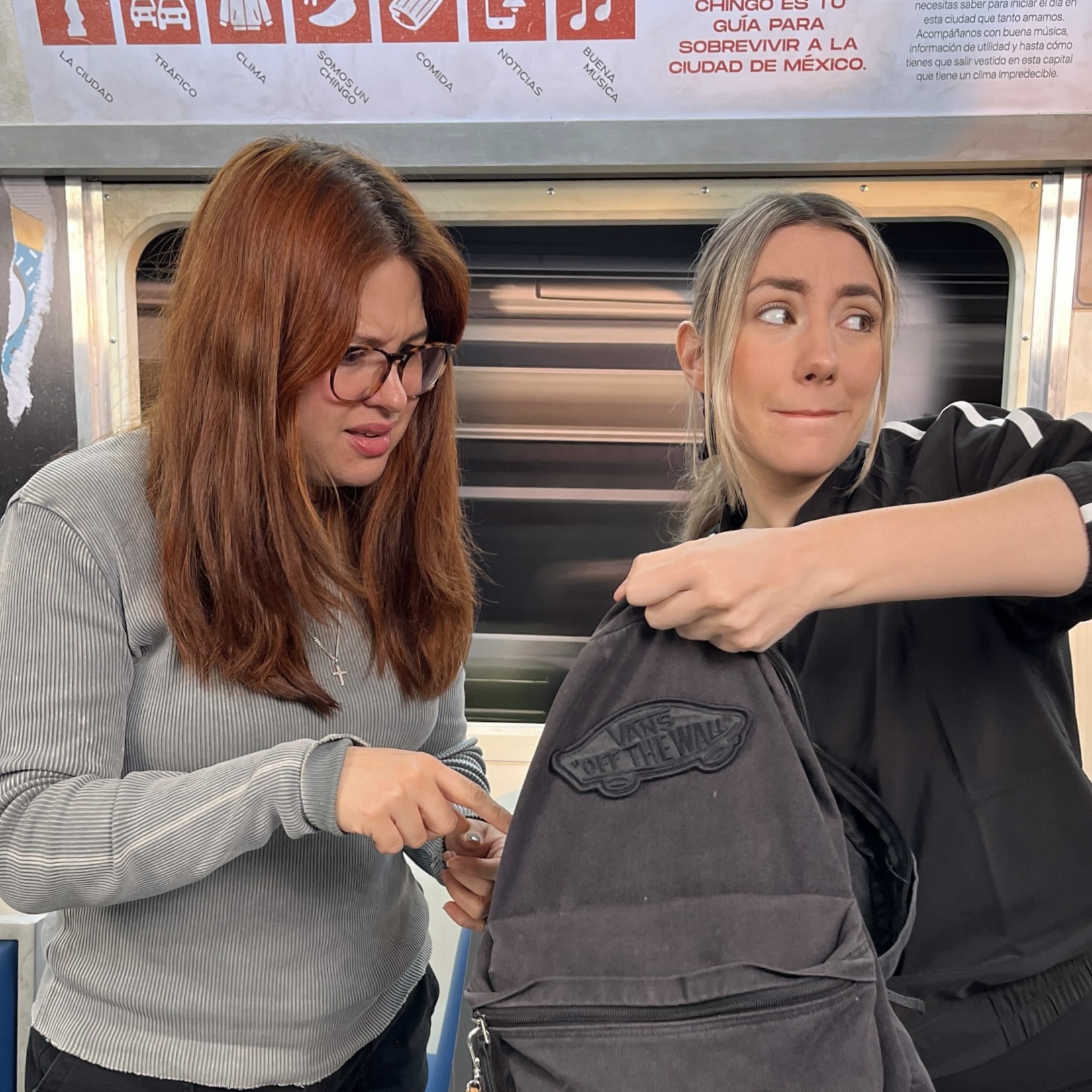 #ChingoDeMitos con Grecia y Ando: Septiembre con S de sismos y operación mochila.