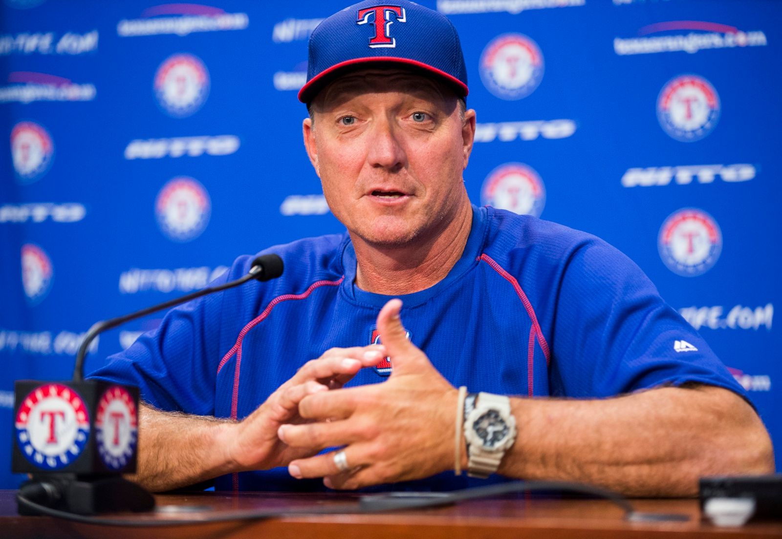 Heading into Spring Training, Rangers manager Jeff Banister joins the show episode artwork