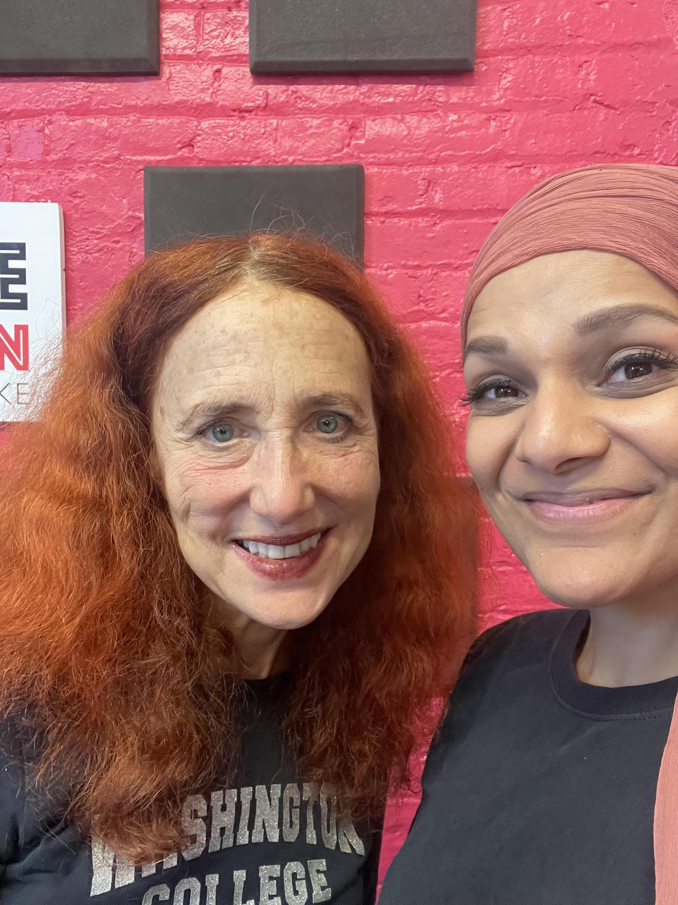 DLG337 Comedian Sadie Aznat is visiting America and stops by Radio Free Brooklyn for a session with Dr. Lisa episode artwork