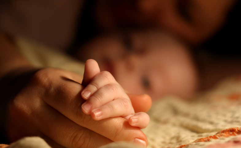 Financial Tips for New Moms: Budgeting, One-Income Planning, and Baby Costs