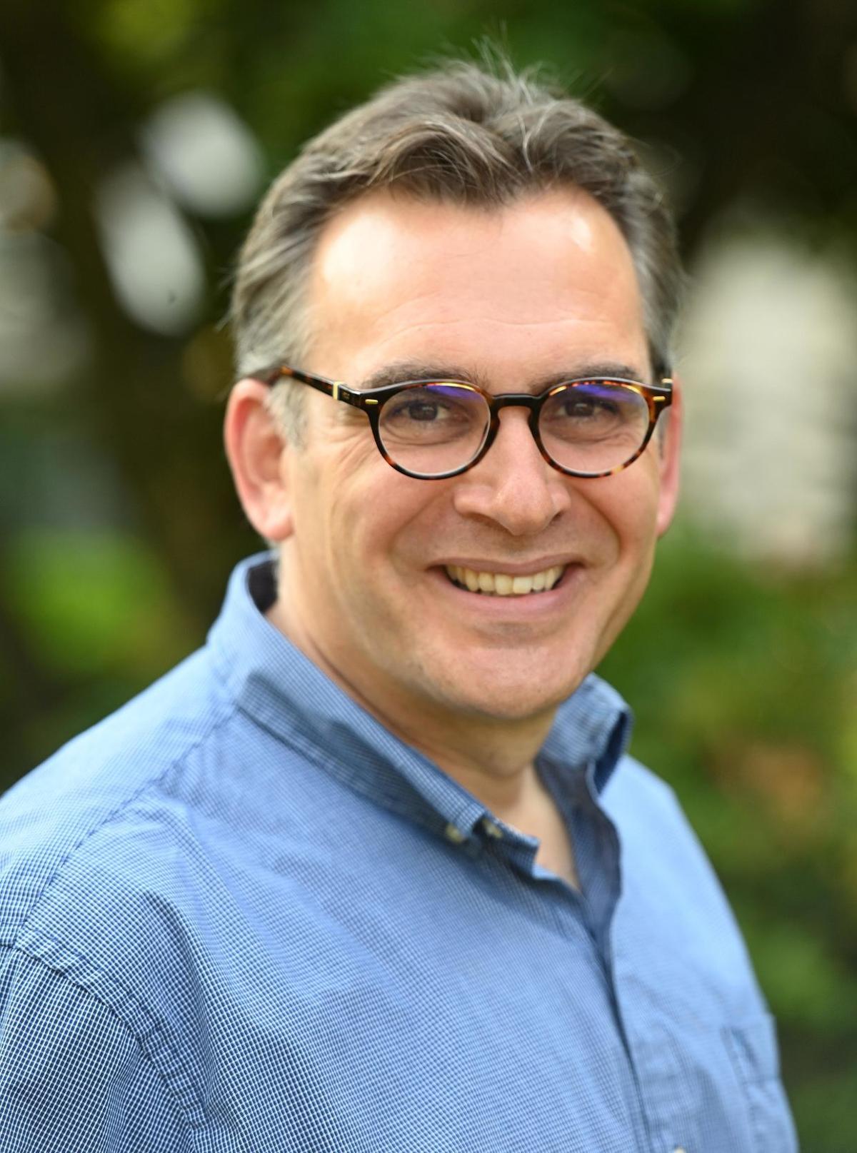 World War II History: Vichy France Collaboration and the U.S.-UK Alliance